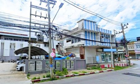 ให้เช่าอาคารพาณิชย์ / สำนักงาน - ให้เช่าอาคาร 2 ชั้นหัวมุม 3 คูหาตีทะลุ เซ็นทรัล นครสวรรค์ 1.29 กม. โชว์รูม ริมแม่น้ำ บิ๊กซี นครสวรรค์ 600ม. 4นอน ถนนใหญ่
