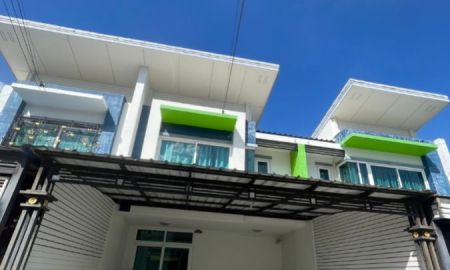 ขายทาวน์เฮาส์ - ขายด่วน ทาวน์เฮาส์ หมู่บ้านรสาแกรนด์วิลล์ ซ.พหลโยธิน 73