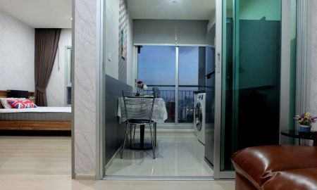 ขายคอนโด - Life รัชดาภิเษก คอนโดพร้อมอยู่ ใกล้ MRT ห้วยขวาง อาคาร A, ชั้น 35, 1-Bed 31.57ตร.ม. วิวหันไปทาง เซ็นทรัลพระราม 9, ระเบียงทิศใต้ 3.69 ลบ.