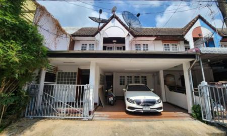 ขายทาวน์เฮาส์ - ขายบ้าน ทาวน์โฮม 2 ชั้น 3 ห้องนอน มบ.บดินทรรักษา ทาวน์อินทาวน์ ขนาด 32 ตรว.