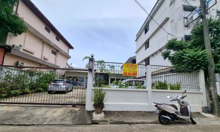 ขายที่ดิน - ขายบ้านพร้อมที่ดินแถวอุดมสุข 42 ถนนบางนา- ตราด