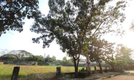 ขายที่ดิน - ขายที่ดินเปล่าถมแล้ว ม.ปัญญาอินทรา P.9 ขนาด 1-1-13 ไร่ ทำเลศักยภาพ เหมาะสำหรับสร้างบ้าน