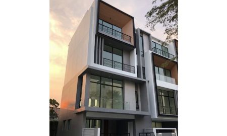 ให้เช่าทาวน์เฮาส์ - Nirvana Define Rama 9 บ้านแปลงมุม 3.5 ชั้น หน้ากว้าง 6.5 เมตร 3 นอน 4 น้ำ Double Volume ตกแต่งครบ