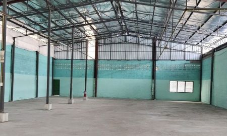ให้เช่าโรงงาน / โกดัง - ให้เช่าโกดัง ขนาด 200-470 ตร.ม. เอกชัย บางบอน ใกล้เซ็นทรัลพระราม 2 ทำเลทอง ค่าเช่าถูก เหมาะสำหรับธุรกิจ SME / เก็บของ / กระจายสินค้า