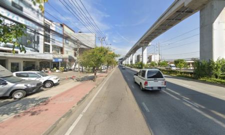 ขายที่ดิน - ขายที่ดินเปล่า ทำเลดี ติดถนนศรีนครินทร์ ใกล้รถไฟฟ้า และห้างสรรพสินค้า!