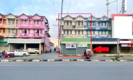 ให้เช่าอาคารพาณิชย์ / สำนักงาน - เซ็นทรัล อยุธยา 5 กม. ติดถนนใหญ่ 4เลน ให้เช่าพาณิชย์ 2 คูหา 3.5 ชั้น หลังมุม 53ตร.วา.643 ตร.ม 3นอน รร.วัดอุทัย 1.3 กม.