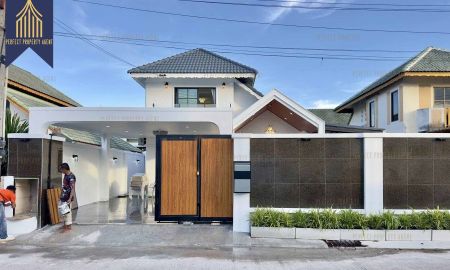 ขายบ้าน - ขายบ้านเดี่ยวพูลวิลล่า บุญสัมพันธ์ พัทยา สุขุมวิท พร้อมเฟอร์นิเจอร์และเครื่องใช้ไฟฟ้า