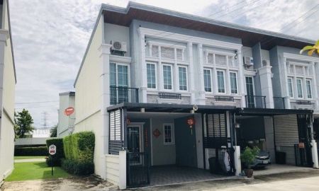 ขายทาวน์เฮาส์ - ขาย ทาวน์โฮม โกลเด้นทาวน์ 3 บางนา-สวนหลวง ห้องริม 19.6 ตรว. 4 นอน 3 น้ำ สภาพดี พร้อมอยู๋