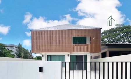 ขายบ้าน - บ้านเดี่ยว 2 ชั้น หมู่บ้านเมืองทอง การ์เด้น พัฒนาการ 69 ประเวศ รีโนเวททั้งหลัง