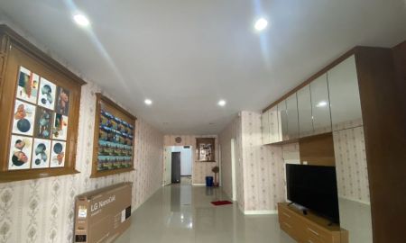 ขายทาวน์เฮาส์ - ถูกที่สุดในย่านนี้!! ทาวน์โฮม/โฮมออฟฟิศ 3 ชั้น โครงการลุมพินีทาวน์เพลส สุขุมวิท 62 ใกล้ BTS บางจาก 1.6 กม.