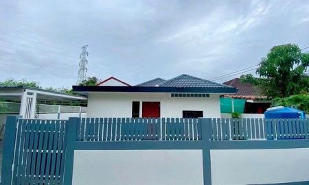 ขายบ้าน - บ้านเดี่ยวหลังใหญ่ใจกลางชุมชน ซอยพัทยารุ่งเรือง 9 ตกแต่งสไตล์โมเดิร์นพร้อมเฟอร์นิเจอร์ พร้อมเข้าอยู่