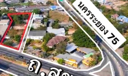 ขายที่ดิน - ขายที่ดินติดถนน สุขุมวิท จ.ระยอง เนื้อที่ 2 ไร่ 2 งาน 48 ตรว.