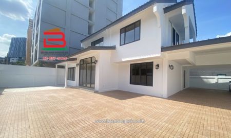 ขายบ้าน - บ้านเดี่ยวพร้อมที่ดิน (รีโนเวททั้งหลัง) แจ้งวัฒนะ 28 แยก 2 [หลังเซ็นทรัลแจ้งวัฒนะ] เนื้อที่ 87.7 ตารางวา ตำบลบางตลาด อำเภอปากเกร็ด จังหวัดนนทบุรี