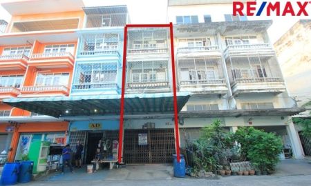 ขายอาคารพาณิชย์ / สำนักงาน - ขายตึกแถวเอกชัย66/6 บางบอน อาคารพาณิชย์หินขัดทั้งหลัง เหมาะทำกิจการ 3ชั้นมีชั้นลอย ดาดฟ้า 23.8วา หลังบ้านติดถนนซอย ราคาถูก