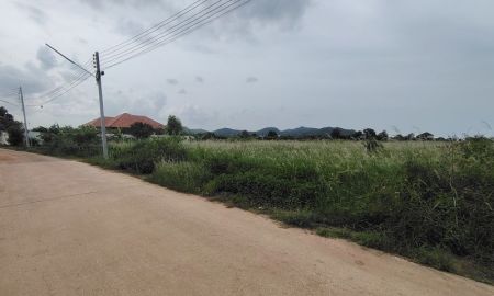 ขายที่ดิน - ที่ดินเปล่า 2-3-82 ไร่ เหมาะกับการทำบ้านพักอาศัย อยู่ในพื้นที่ที่มีโครงการก่อสร้างที่พักอาศัยกำลังพัฒนาอย่างรวดเร็ว!