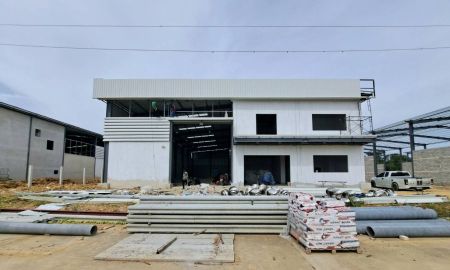ขายโรงงาน / โกดัง - โรงงานมือหนึ่งพร้อมออฟฟิศ คุณภาพดี สร้างแข็งแรงมาก ขายถูก ดอนไก่ดี กระทุ่มแบน สมุทรสาคร ใกล้ซ.คลองมะเดื่อ17 และซ.พันธุวงษ์