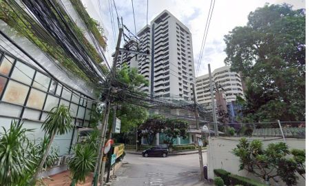 ขายอาคารพาณิชย์ / สำนักงาน - ขายอาคาร 6 ชั้น สุขุมวิท 39 พร้อมลิฟท์ เหมาะทำออฟฟิศ ที่พักอาศัย