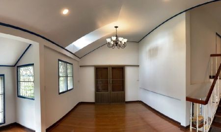 ให้เช่าบ้าน - ให้เช่าบ้านเดี่ยว 2 ชั้น 2 หลัง พื้นที่ดิน 600 ตารางวา จอดรถได้กว่า 30 คัน ซอยเจริญรัถ ย่านเจริญนคร
