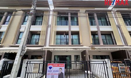 ขายทาวน์เฮาส์ - ขายทาวน์โฮม 3 ชั้น บ้านกลางเมือง กัลปพฤกษ์ ใกล้เดอะมอลล์บางแค ซ.ศาลธนบุรี 29/2 กำนันแม้น