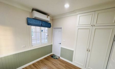 ขายบ้าน - ลดด่วน 2 ล้าน!! บ้านเดี่ยว 2 ชั้น หลังใหญ่ ม.นีโอโฮมบางแค แต่งสวยหรูทั้งหลัง ใกล้เดอะมอลล์ ซีคอนบางแค รถไฟฟ้าฯ