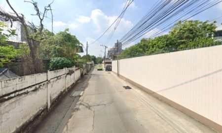 ขายอพาร์ทเม้นท์ / โรงแรม - ขายอพาร์ทเม้นท์ ในซอยลาดพร้าว 15 เฟอร์นิเจอร์ครบ พร้อมอยู่ มีที่จอดรถ !