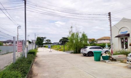 ที่ดิน - เซ้งและให้เช่าพื้นที่ประกอบธุรกิจ อาคาร 1 ชั้น ซอยลาดปลาเค้า 8 ทำเลดี