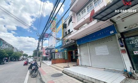 ขายอาคารพาณิชย์ / สำนักงาน - ขายอาคารพาณิชย์ 4 ชั้น ติดถนนใหญ่ เสนานิคม 1