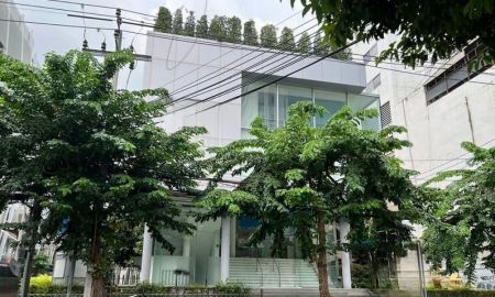 ให้เช่าอาคารพาณิชย์ / สำนักงาน - ให้เช่า สำนักงาน ถนนสุรวงศ์ ใกล้ BTS ศาลาแดง MRT สีลม บางรัก กรุงเทพมหานคร BRE23006