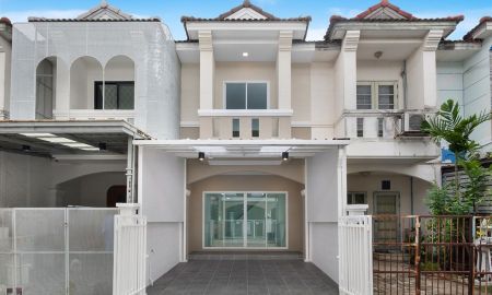 ขายทาวน์เฮาส์ - ทาวน์โฮม 2 ชั้น รีโนเวทใหม่ พุทธชาด บางบัวทอง (ซอยเถ้าแก่น้อย) ใกล้สี่แยกบางพลู ต่อเติมครบ หิ้วกระเป๋าเข้าอยู่ได้เลย