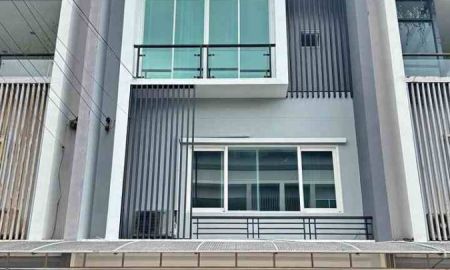 ให้เช่าทาวน์เฮาส์ - ให้เช่าทาวน์โฮม 3ชั้นโครงการ The exclusive ซอยพัฒนาการ44