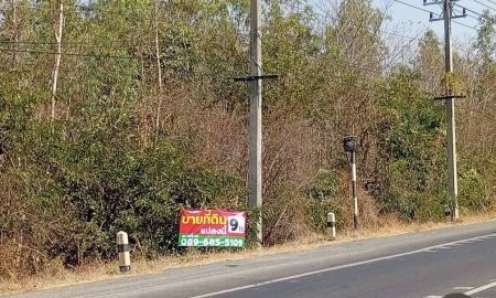 ขายที่ดิน - ถูกสุดในย่านนี้!! ที่ดิน 9 ไร่ ติดถนนใหญ่ 4 เลน ทำเลทอง อ.เมือง จ.สุรินทร์ ใกล้ใจกลางเมืองสุรินทร์ 12 กม.