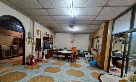 ขายทาวน์เฮาส์ - ขายทาวน์โฮม สุขุมวิท22, 3 ชั้น 2 คูหา เนื้อที่ 62 ตร.ว. ทำเลทอง ร่มรื่น ใกล้ BTS, MRT