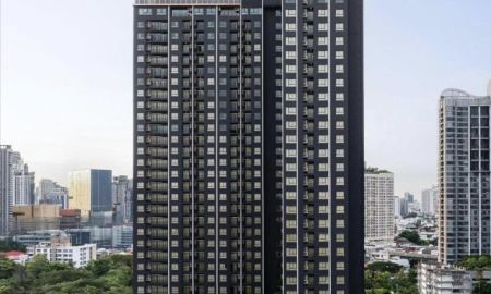 ขายคอนโด - IDEO สุขุมวิท พระราม 4 คอนโด High Rise 32 ชั้น ทำเลดีติดถนนพระราม 4 ใกล้สถานี BTS พระโขนงเพียง 350 เมตร 2 Bedroom Penthouse เริ่ม 18.9 ลบ.*