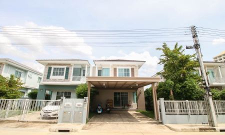 ขายบ้าน - ขายบ้านแฝด 2 ชั้น วิลาจจิโอ รังสิต คลอง2 คลองหลวง 36.3 ตร.ม บ้านอายุน้อย ตกแต่งบางส่วน