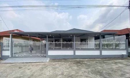 ขายบ้าน - ขายบ้านเดี่ยวในโครงการ สิริศา ติดถนนบายพาสแยกกรุงเทพ-พัทยาทล.7