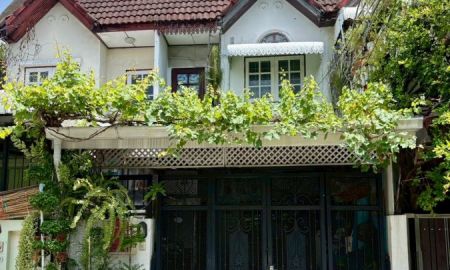 ขายทาวน์เฮาส์ - ขายทาวน์เฮ้าส์ หมู่บ้านอรุณวิลเลจ ลาดพร้าว 87 แยก 12 พื้นที่ 20.4 ตรว.