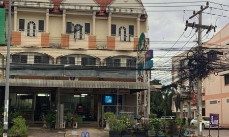 ขายอาคารพาณิชย์ / สำนักงาน - ขายถูกมาก!! อาคารพาณิชย์ 3 ชั้น 3 คูหา ติดถนนใหญ่ อ.กันทรวิชัย จ.มหาสารคาม ใกล้ ม.มหาสารคาม เพียง 1 นาที