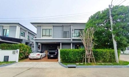 ให้เช่าบ้าน - ให้เช่า] หมู่บ้าน เซนโทร รามอินทรา - จตุโชติ / 4 ห้องนอน 3 ห้องน้ำ / 60 ตรว. 200 ตรม. **80,000**