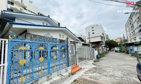 บ้าน - ขายและเช่าบ้าน 2ชั้น 61ตร.วา 5 ห้องนอน รัชดาภิเษก 7 ใกล้ MRT พระราม 9 ห้วยขวาง