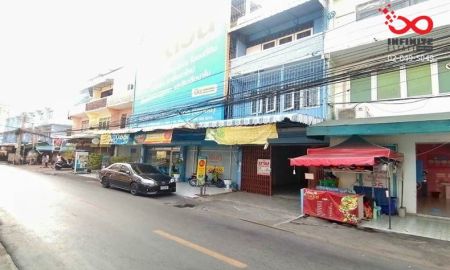 ขายอาคารพาณิชย์ / สำนักงาน - ขายอาคารพาณิชย์ 3 ชั้น เนื้อที่ 18ตรว.ซอยเจริญราษฎร์ 7 พระราม 3 บางคอแหลม ตกแต่งใหม่