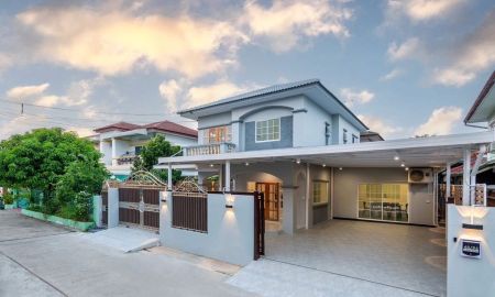 ขายบ้าน - บุณฑริก วัชรพล-สุขาภิบาล 5 ขายบ้านเดี่ยว พร้อมอยู่