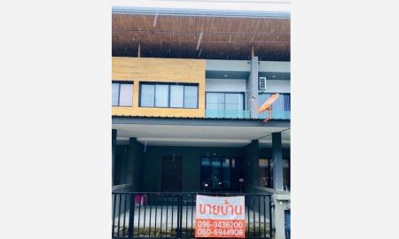 ขายทาวน์เฮาส์ - โครงการ มิดทาวน์ ท่าศาลา ขายทาวน์โฮม 27.3 ตารางวา หน้ากว้าง 5.5 เมตร 2 ห้องนอน 2 ห้องน้ำ จอดรถ 2 คัน
