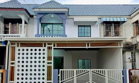 ขายทาวน์เฮาส์ - หมู่บ้านอยู่เจริญ4 ซ.1 [ ต.ลาดสวาย อ.ลำลูกกา จ.ปทุมธานี ]