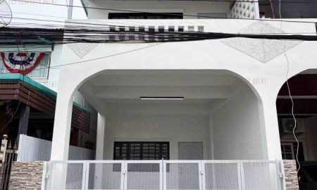 ขายทาวน์เฮาส์ - ขายทาวน์เฮ้าส์ สุขุมวิท 17 นารถสุนทร 15 BTS ช้างเอราวัณ ปากน้ำ ตกแต่งใหม่ฟรีโอน