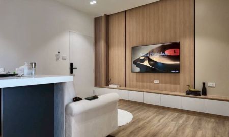 ขายคอนโด - คอนโดรีโนเวทใหม่ ศรีธนา 1 ห้องหัวมุม ใกล้นิมมานฯ, ห้างเมญ่า เชียงใหม่