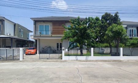 ขายบ้าน - ขายด่วน บ้านเดี่ยว 2 ชั้น หมู่บ้านเดอะพณา เพชรเกษม-สาย3 เนื้อที่ 106.2 ตร.ว พื้นที่ใช้สอย 295 ตร.ม