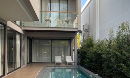 บ้าน - บ้านเดี่ยว 2 ชั้น สไตล์โมเดิร์น พร้อมสระว่ายน้ำส่วนตัว ตั้งอยู่ในทำเลสันกลาง - สันกำแพง ใกล้ชุมชน ใกล้ถนนวงแหวนรอบสอง เชียงใหม่