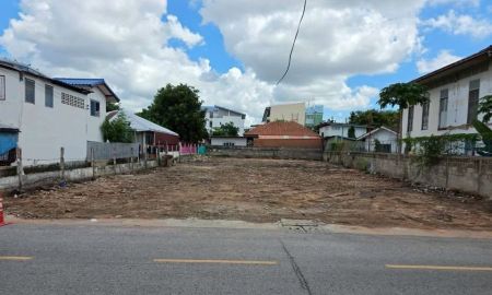 ขายที่ดิน - ขายที่ดินเปล่าทำเลดี (สามเหลี่ยม) ต.ในเมือง อ.เมือง จ.ขอนแก่น