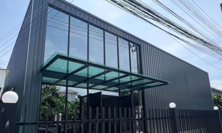 ให้เช่าโรงงาน / โกดัง - ให้เช่าโกดัง พร้อมออฟฟิศ อุดมสุข บางนา กรุงเทพ ใกล้รถไฟฟ้า 5 นาที