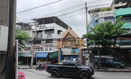 ขายอาคารพาณิชย์ / สำนักงาน - ขายอาคารพาณิชย์ 3.5 ชั้น 2 คูหา พร้อม Warehouse 82 ตรว. เหมาะทำธุรกิจ/ โรงงาน GMP เขตสวนหลวง กรุงเทพ